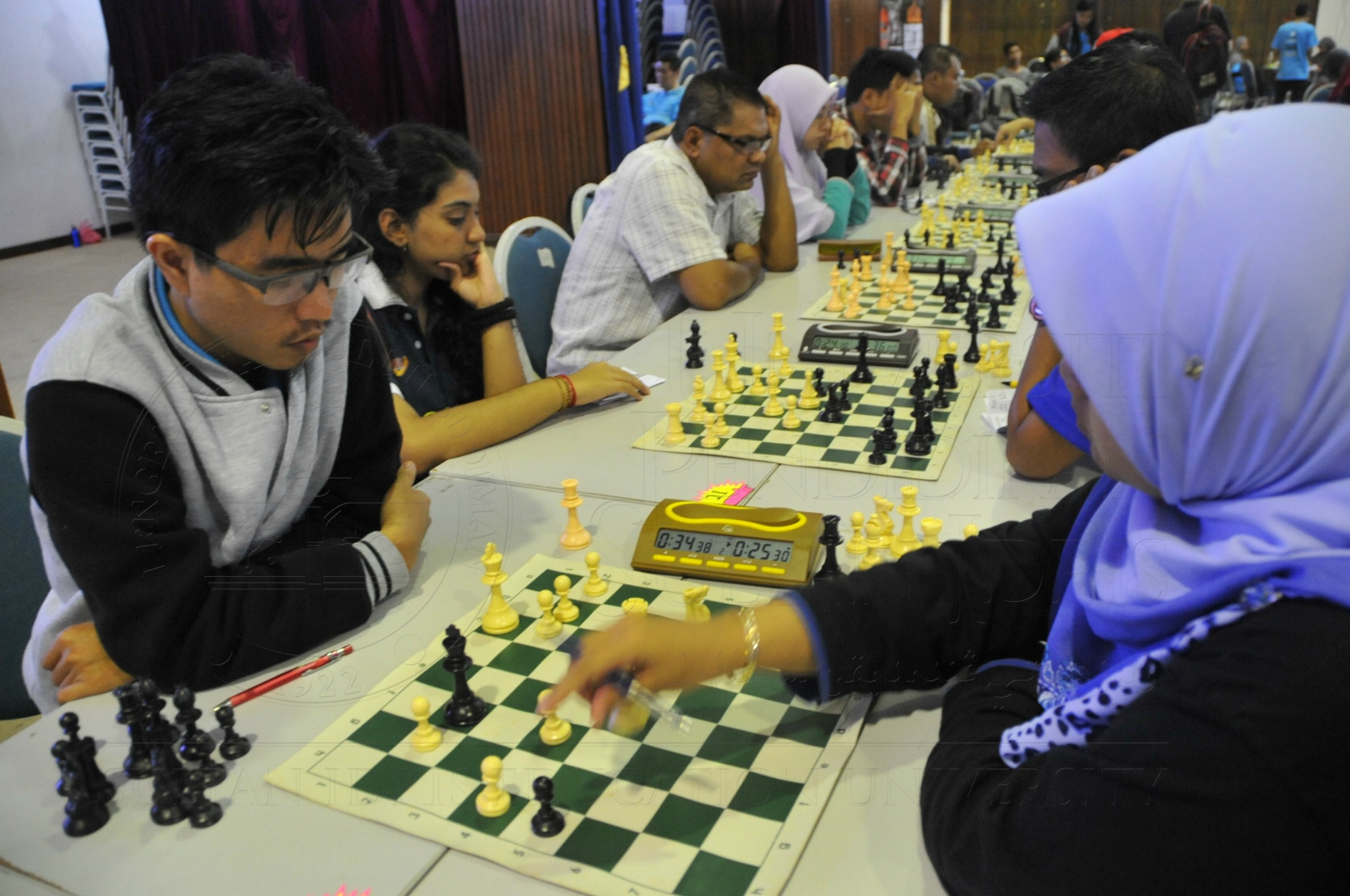 PRO15 158 CATUR HAS 9154